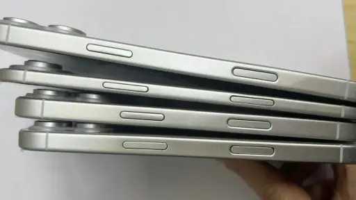 Apple’s Thinnest Yet? Leaked iPhone...