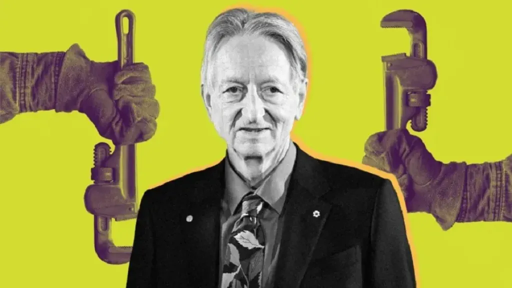 Lead A ‘Godfather’ of the Internet Says You Should Become a Plumber
