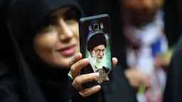 Apple alerted Iranians to iPhone...