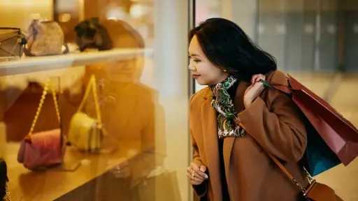 Understanding Chinese Luxury Customers Sentiment...