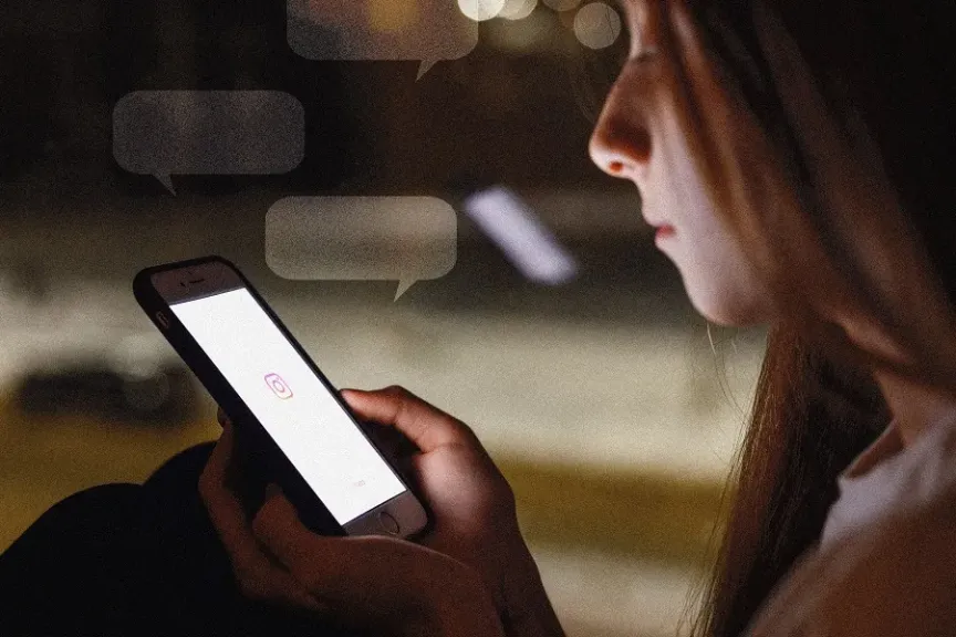 Meta updates chatbot rules to avoid inappropriate topics with teen users