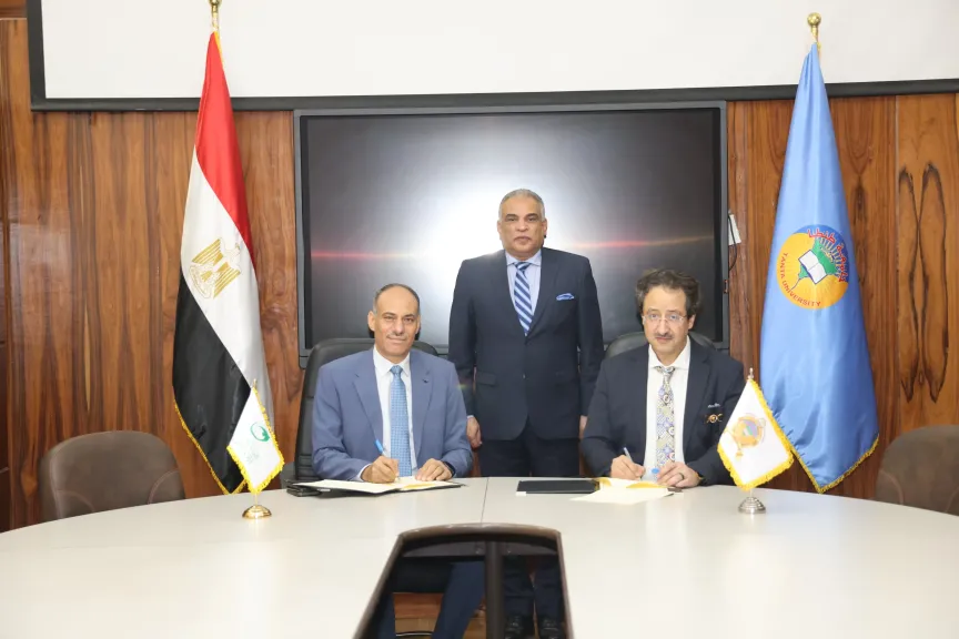 The National Postal Authority and the University of Tanta sign a cooperation protocol to provide postal and financial services within the university