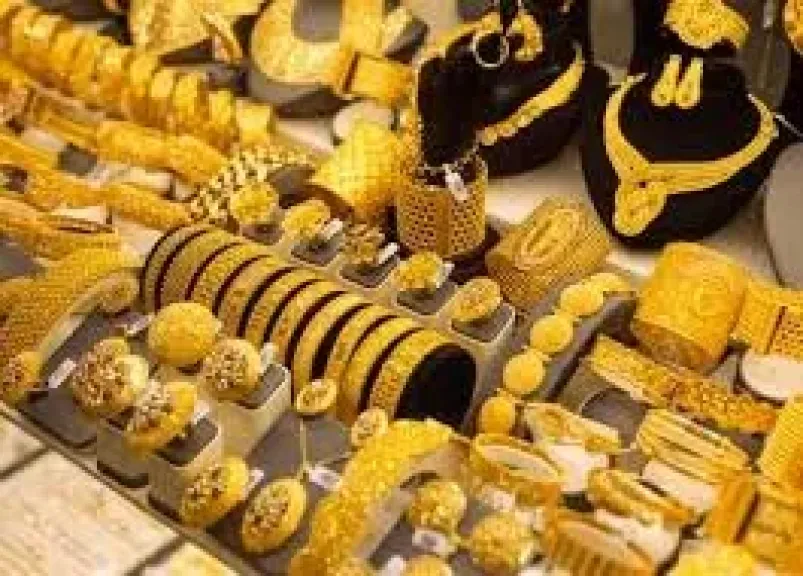 Gold Prices Drop by EGP 225 as Market Retreats from Record Highs on Tuesday