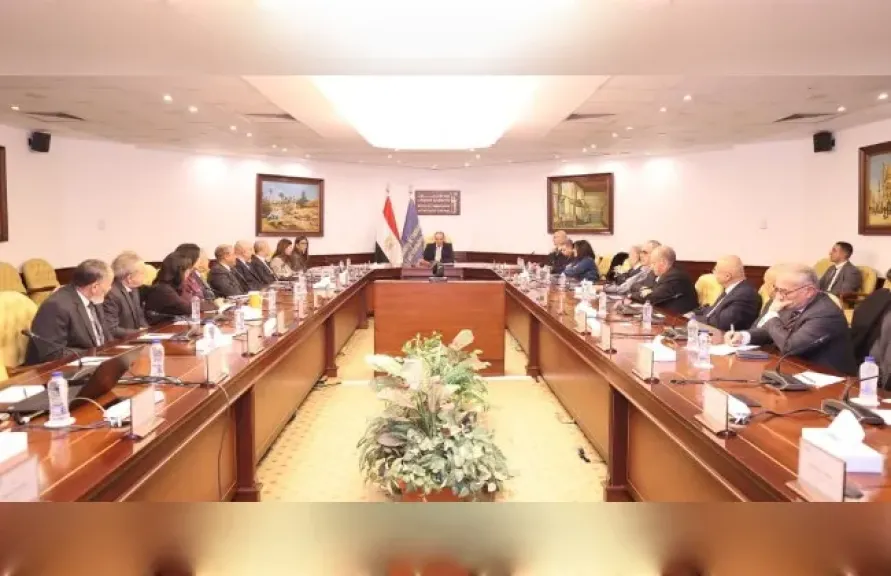 Egypt’s Minister of Communications Holds Roundtable with AmCham Cairo Digital Transformation Committee
