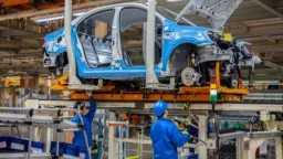 US Jobless Claims Drop Unexpectedly...